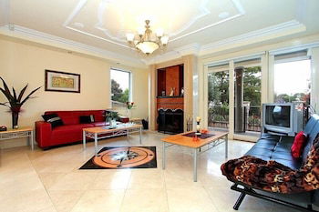 ABC Accommodation - Rosebud - Accommodation Kalgoorlie 0