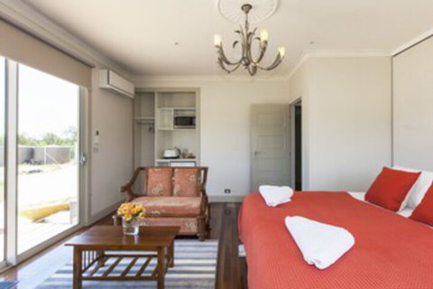 Aurora Manor Rooms - Accommodation Kalgoorlie 0