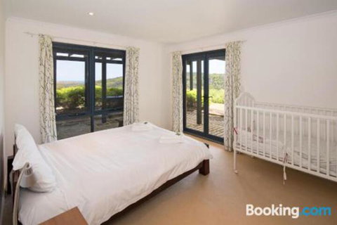 Pearl River Houses - Accommodation Kalgoorlie 0