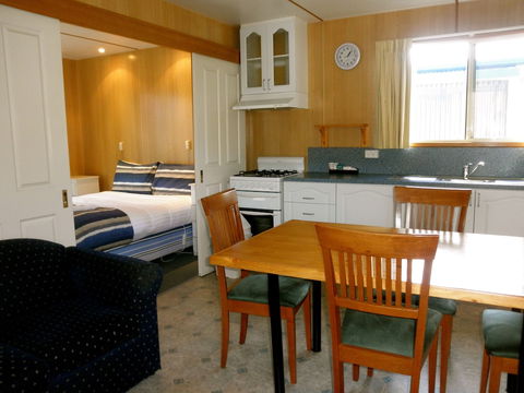 Strahan Beach Tourist Park - Accommodation Kalgoorlie 0