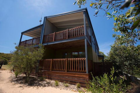 The Lakes Beachfront Holiday Park - Accommodation Kalgoorlie 1