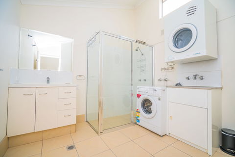 Anacapri Holiday Resort Apartments - Accommodation Kalgoorlie 5