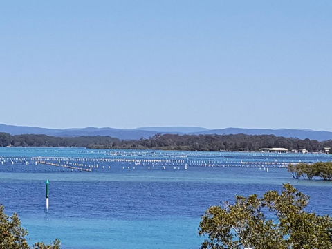 CHILL OUT LAKESIDE At FORSTER - Accommodation Kalgoorlie 2