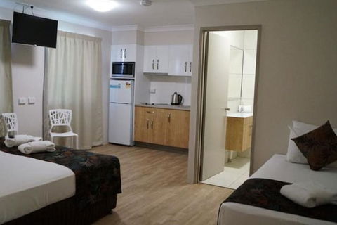Castle Crest Motel - Accommodation Kalgoorlie 7