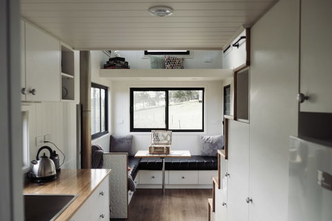 Tilba Lake Pods - Accommodation Kalgoorlie 4