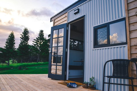 Tilba Lake Pods - Accommodation Kalgoorlie 6