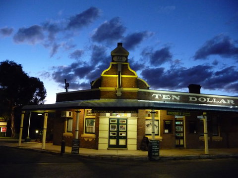Ten Dollar Town Motel - Accommodation Kalgoorlie 2