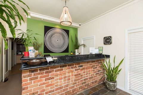 Lincoln Cottage Motor Inn - Accommodation Kalgoorlie 3