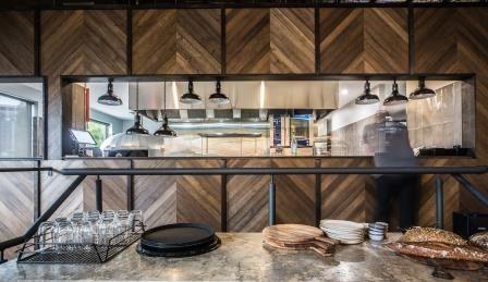 Innocent Bystander - Accommodation Kalgoorlie 17