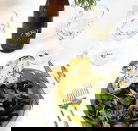 The Deep Blue Dining  Bar - Accommodation Kalgoorlie