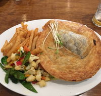 Watering Hole Tavern Monbulk - Accommodation Kalgoorlie