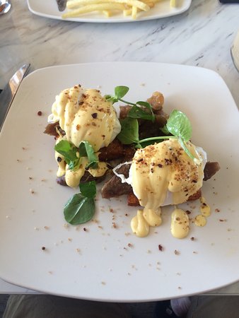 Pretty Sally - Accommodation Kalgoorlie 0