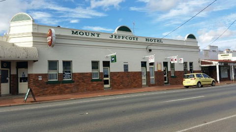 Mount Jeffcott Hotel - Accommodation Kalgoorlie 0