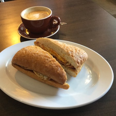 HCafe Quakers Court - Accommodation Kalgoorlie 0