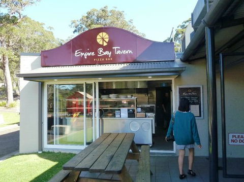 Empire Bay Tavern - Accommodation Kalgoorlie 0