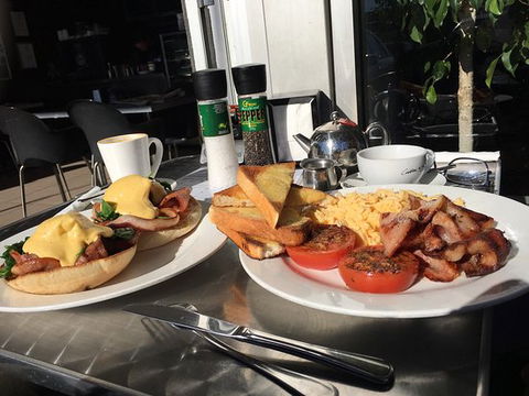 Froth Cafe Espresso Cafe At Ramsgate Beach - Accommodation Kalgoorlie 0