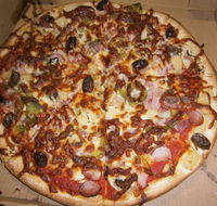 Quinny's Pizza  Pasta - Accommodation Kalgoorlie