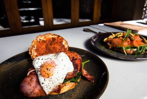 Uliveto - Accommodation Kalgoorlie 8