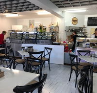 EClairs Coffe Shop - Accommodation Kalgoorlie