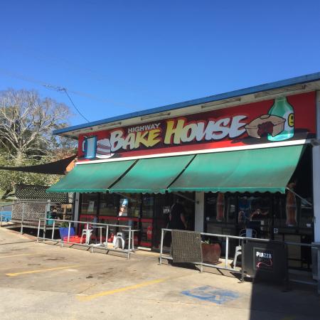 Highway Bake - Accommodation Kalgoorlie 0