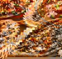 Piccolo Pizza - Camp Hill - Accommodation Kalgoorlie