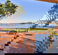 Thailander - Bayside - Frankston - Accommodation Kalgoorlie