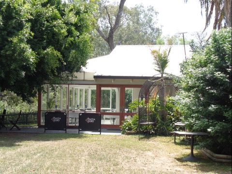 The Artesian Gardens Restaurant - Accommodation Kalgoorlie 1