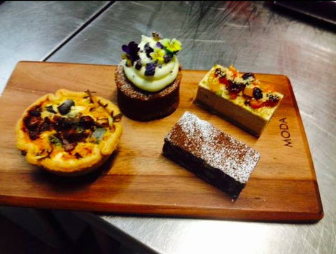 Archie & Kirk - Accommodation Kalgoorlie 0