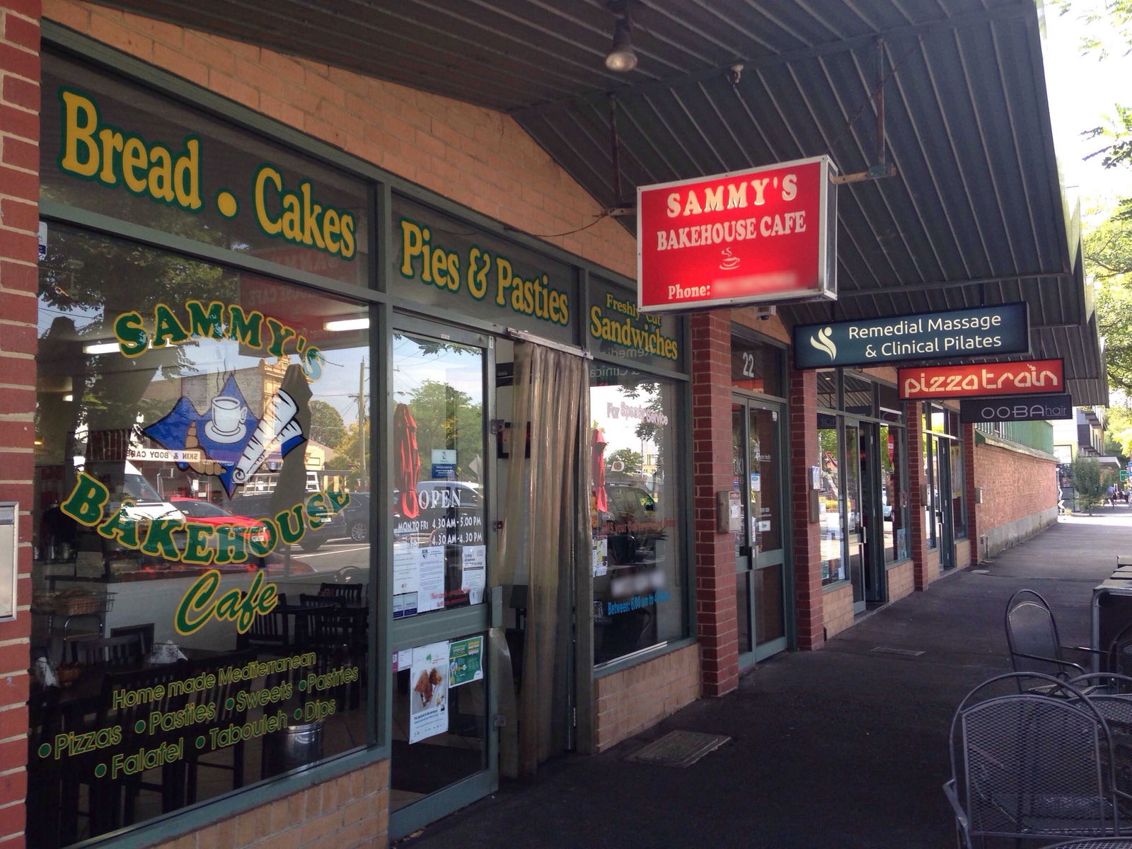 Lara VIC Accommodation Kalgoorlie