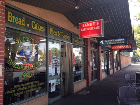 Club Lara Bistro - Accommodation Kalgoorlie 0