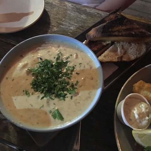 Hamiltons Oysters - Accommodation Kalgoorlie 0