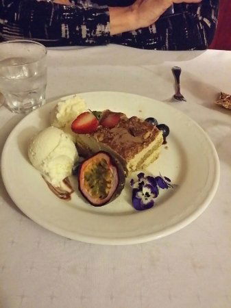 Anna's Restaurant - Accommodation Kalgoorlie 0