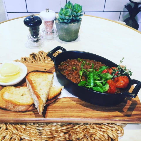 Little Bloomfield Cafe And Wine Bar - Accommodation Kalgoorlie 0