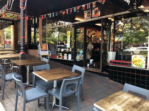 Loaves And Dishes Cafe - Accommodation Kalgoorlie 1