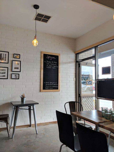 Tiny Tuckshop - Accommodation Kalgoorlie 0