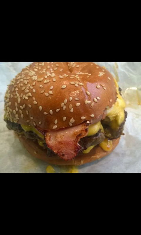Burger Factory And Juice Bar - Accommodation Kalgoorlie 0