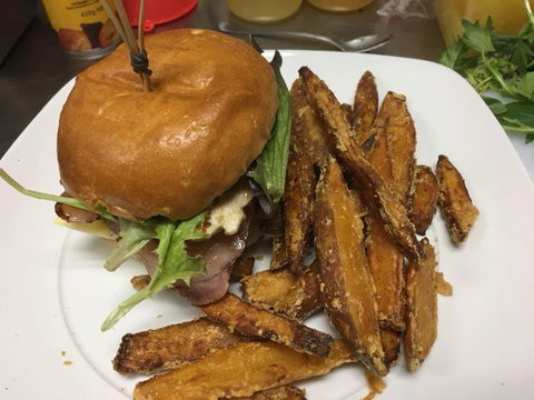 Grill And Bare Cafe Restaurant - Accommodation Kalgoorlie 0