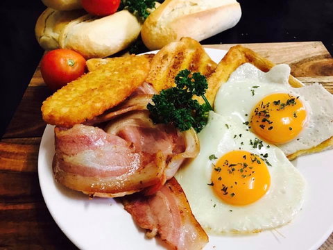 Wafflin On Cafe - Accommodation Kalgoorlie 0