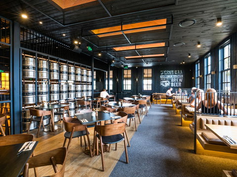 The Daring Squire - Accommodation Kalgoorlie 2