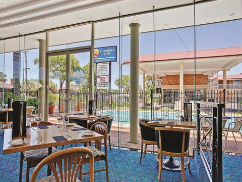 Comfort Inn Blue Lagoon Sails Restaurant - Sails Restaurant Closed Until Further Notice - Accommodation Kalgoorlie 0