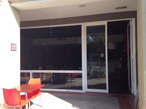 Platform 8 Thai - Accommodation Kalgoorlie 0