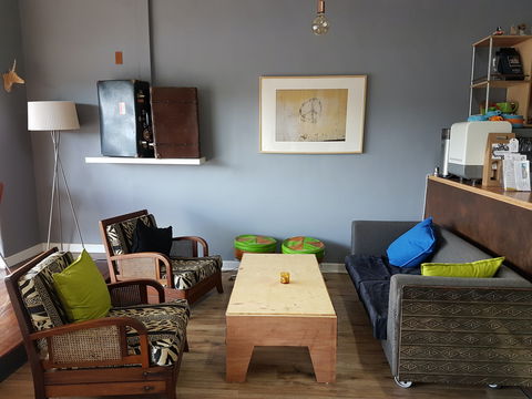 Treehouse Tapas And Wine Bar - Accommodation Kalgoorlie 1