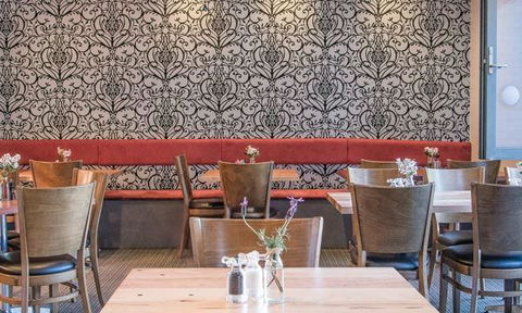 Deck 56 Restaurant - Accommodation Kalgoorlie 5