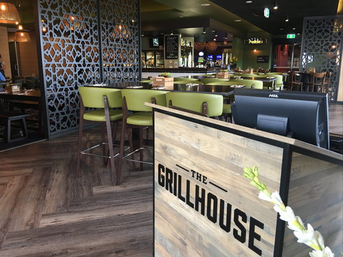 The Racehorse Hotel - Accommodation Kalgoorlie 0