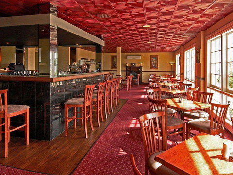 All Seasons Bar & Grill - Accommodation Kalgoorlie 0