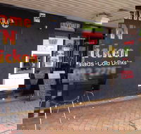 Flame 'n' Chicken - Accommodation Kalgoorlie