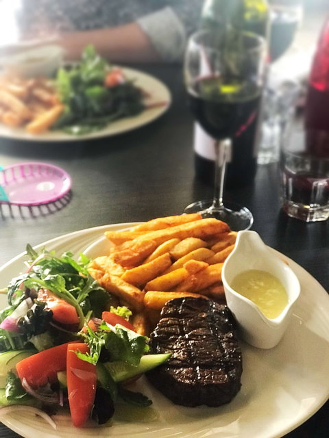 Southern Stones Bar And Rockgrill - Accommodation Kalgoorlie 0