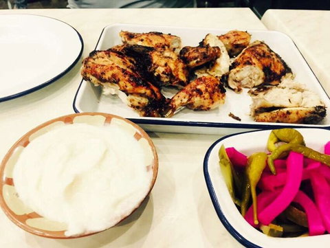 Don Louie's - Accommodation Kalgoorlie 0