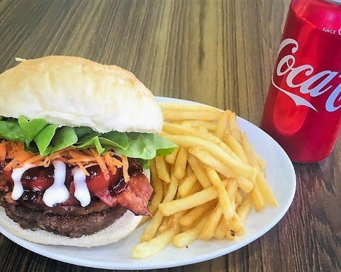 Happy Cloud Cafe - Accommodation Kalgoorlie 0