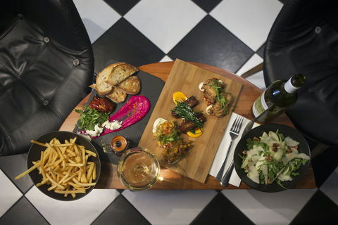 Amani Bar & Kitchen - Accommodation Kalgoorlie 0